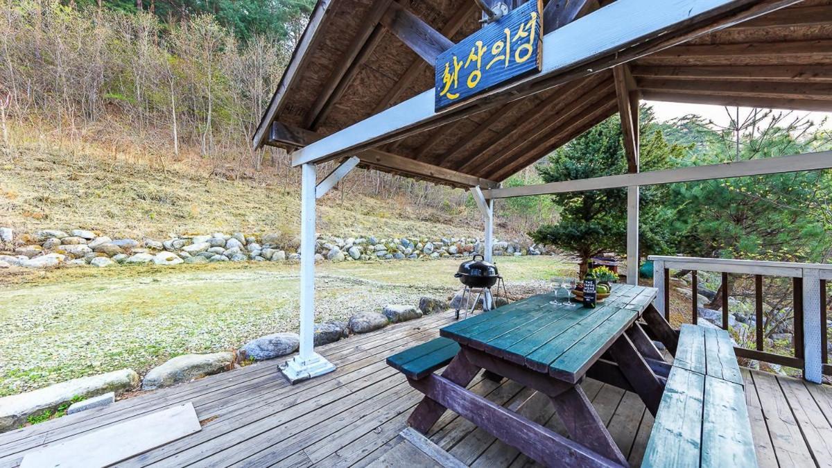 Yangyang Hwansangeui Seong Pension Kamer foto